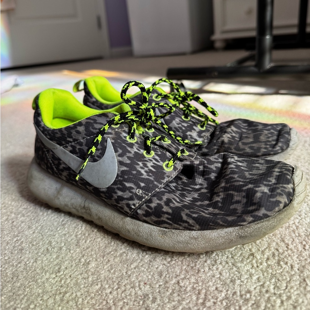 Nike Roshe Run Shoes